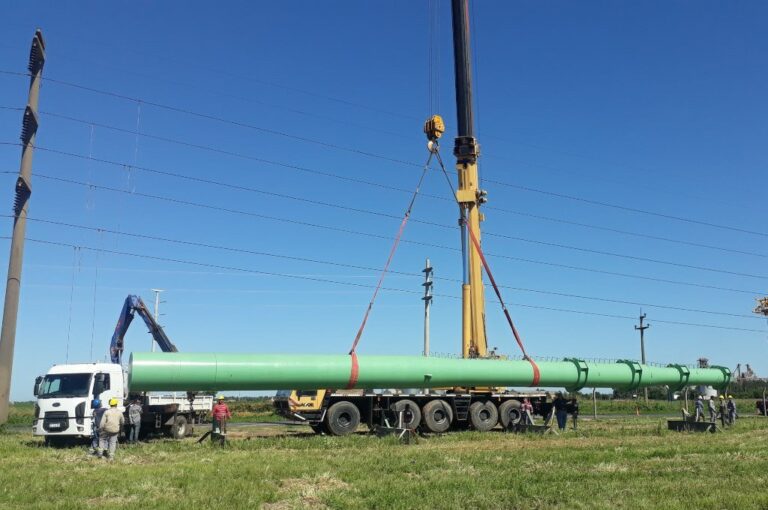 La EPE se encuentra en la etapa final de construcción la doble línea aérea de alta tensión. Gentileza: prensa Gobierno de Santa Fe.