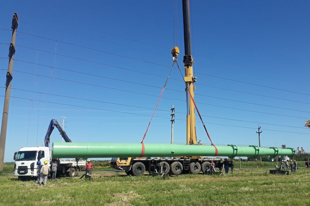La EPE se encuentra en la etapa final de construcción la doble línea aérea de alta tensión. Gentileza: prensa Gobierno de Santa Fe.