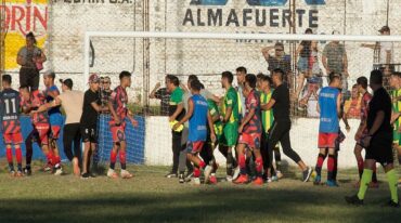 La Liga Paranaense de Fútbol aplicó severas sanciones para los implicados en los disturbios. Análisis Digital