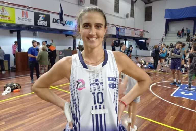 Estefanía Bosio. Mirador Provincial.