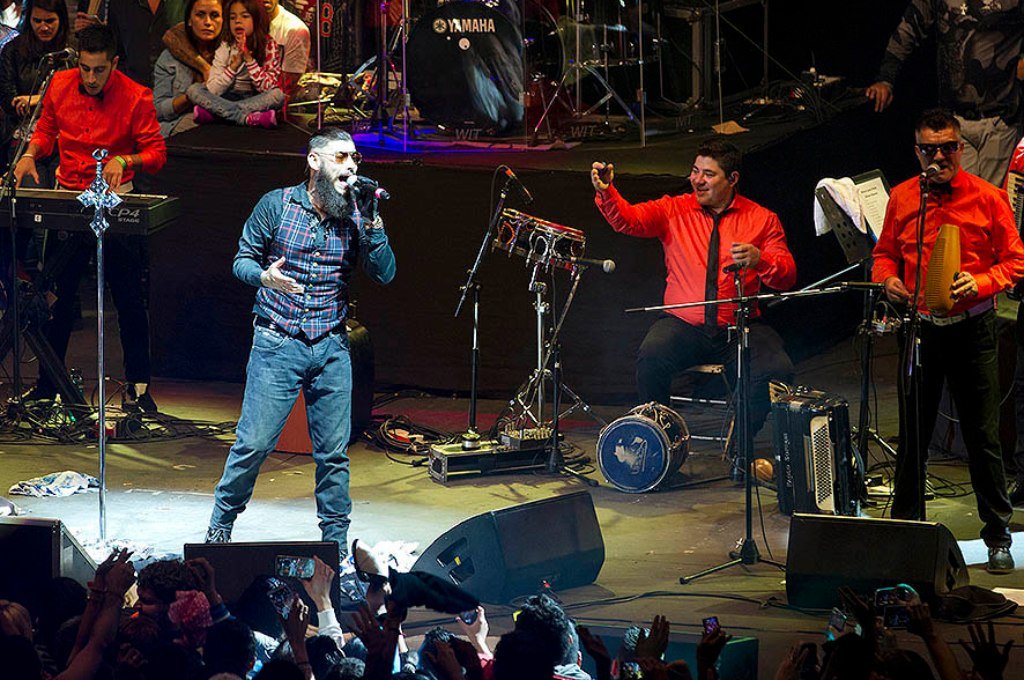 Ulises Bueno cantó en Carlos Pellegrini. Archivo.