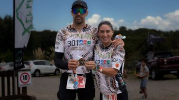 Alejandro Kunst y Celeste Scatolaro lograron una proeza y llamaron a practicar la actividad física como hábito para tener una mejor salud. José Luis Schwarzach