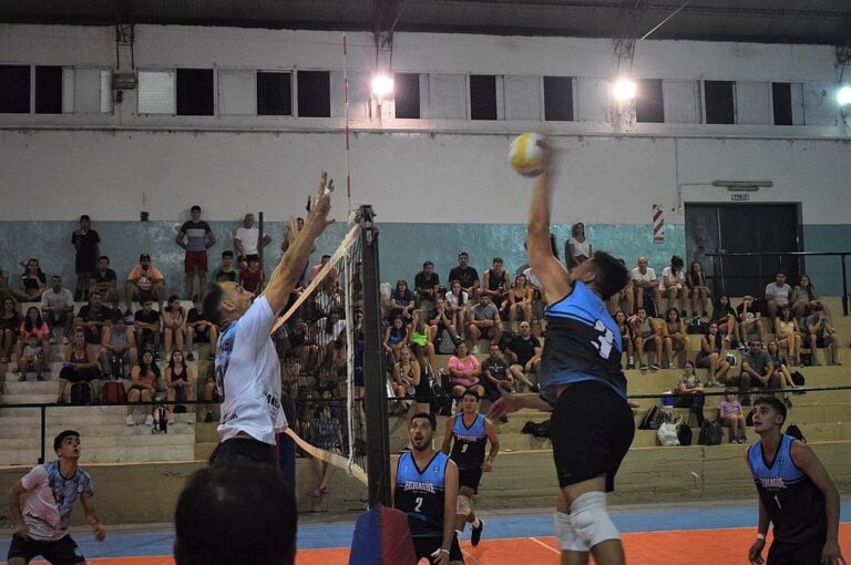 Paraná Rowing y Echagüe