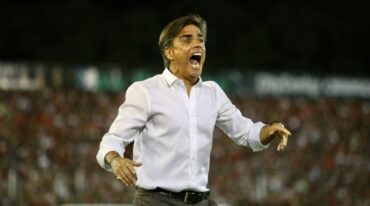 Quizás sea un doble mérito de Javier Sanguinetti el hecho de encontrar resultados en un equipo en clara formación y con poco recambio. Archivo.