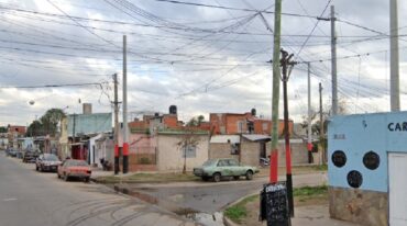 Uno de los crímenes se produjo en la zona de Necochea y Ameghino. Google Street View.