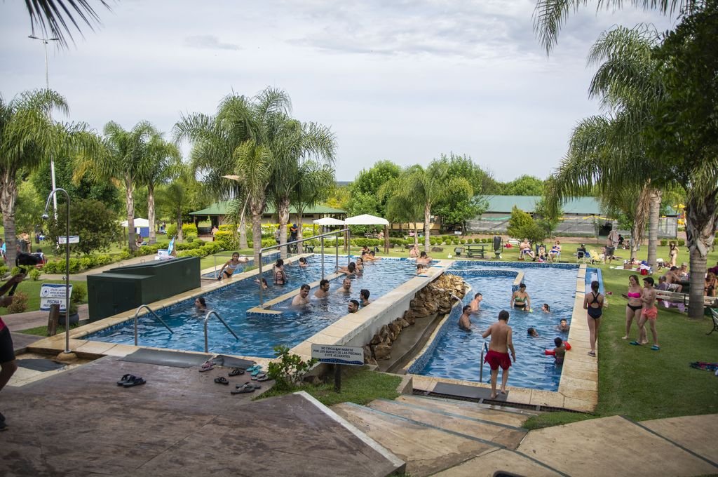Para quienes busquen descanso y relax sin duda la perla es el Paseo Termal con el complejo termas San José