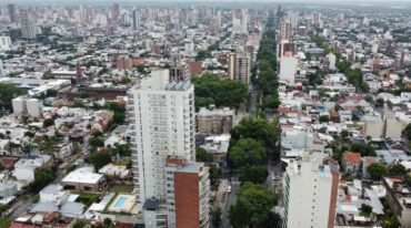 Edificios. La gran mayoría de los encuestados manifestó decidirse por alquilar departamentos. Fernando Nicola