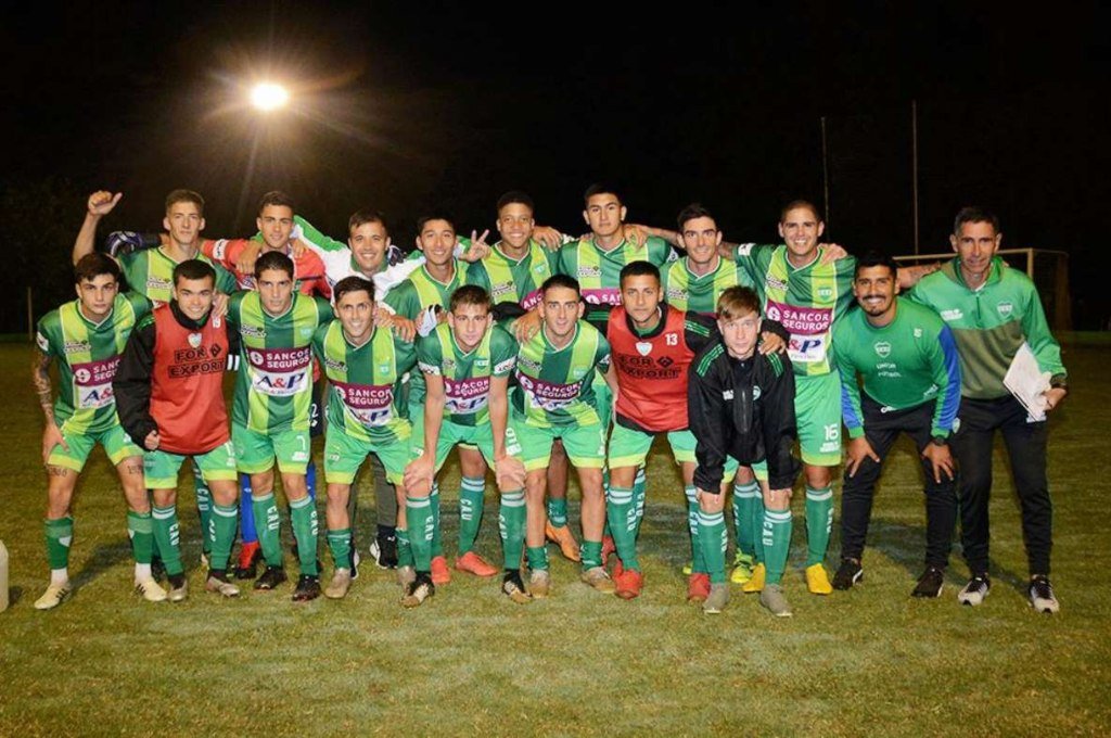 Una formación de Unión Sunchales. Gentileza: Sunchales Hoy.