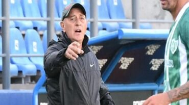 El entrenador Marcelo Fuentes salvó a Sportivo Desamparados de San Juan del descenso en la pasada temporada. Ahora suena con fuerza para dirigir a La Crema.