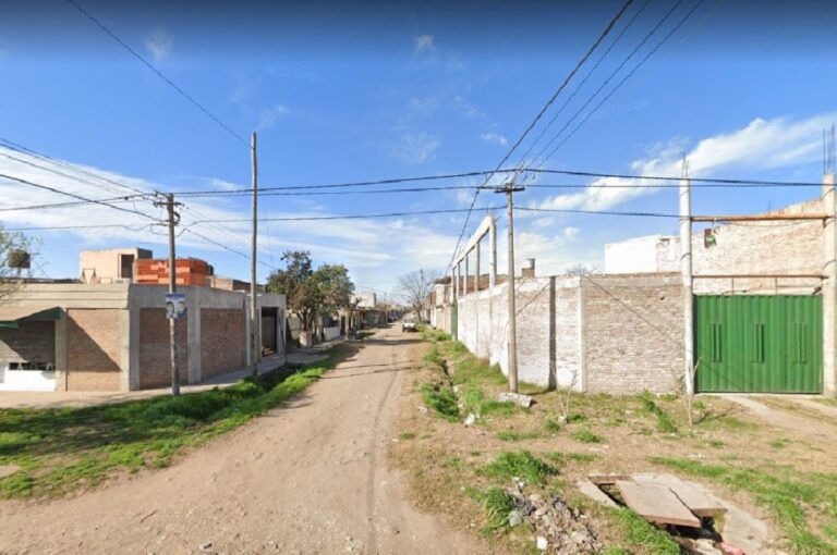 El ataque armado fue en pasaje 6 al 2.400