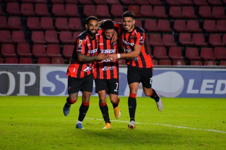 Patronato sonrió en la Copa Argentina.  Prensa Patronato