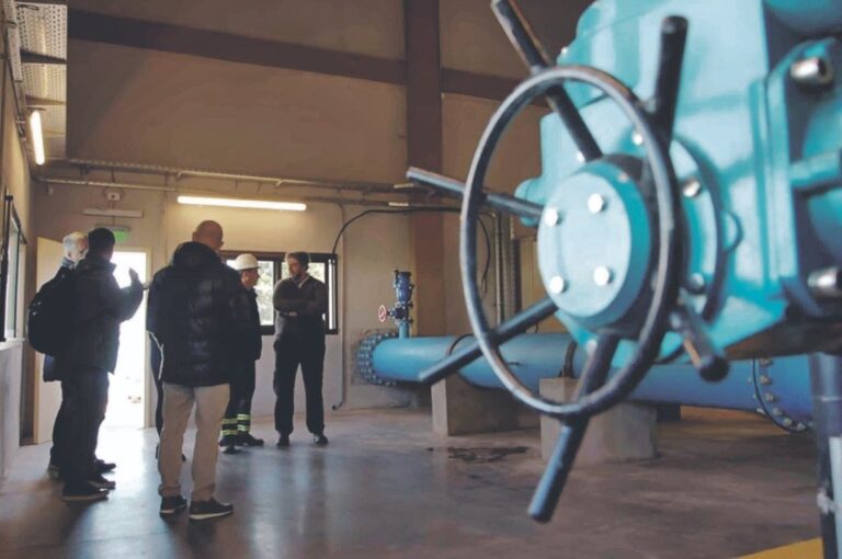 La obra también incluyó la construcción del nuevo centro de distribución equipado con una cisterna de 4.000 metros cúbicos