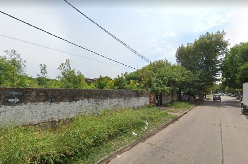 La víctima fue asesinada en la zona de Castellanos al 2.300. Google Street View.