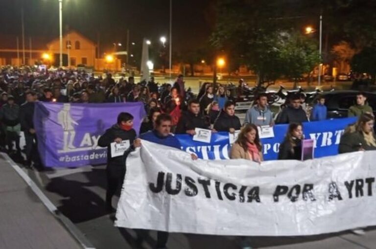 Hubo un amplio apoyo de la sociedad ceresina a la familia del joven asesinado. gentileza