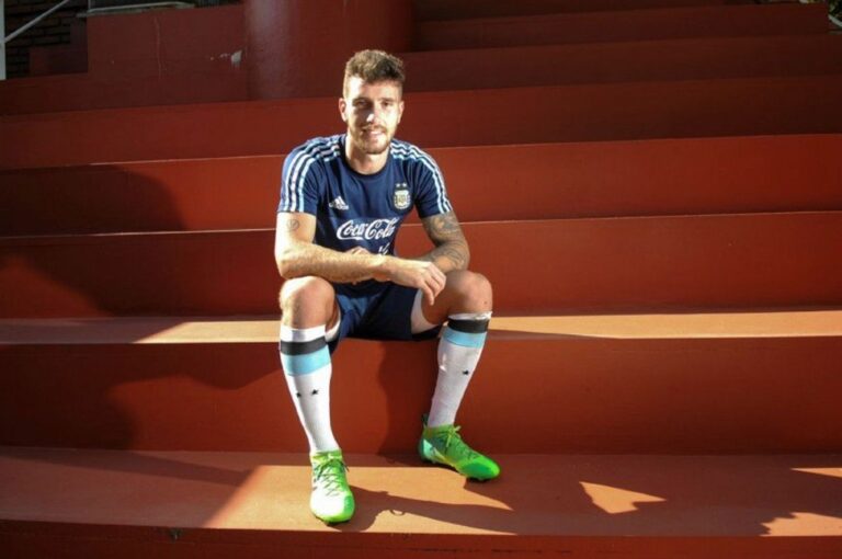 Senesi a la Selección y el Chiqui está feliz.