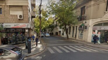 El ataque armado se produjo en la esquina de Tucumán y Dorrego. Google Street View.