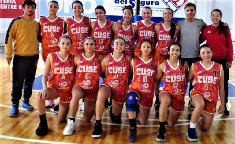 Las representantes de Santa Elena fueron rivales más que complicados.