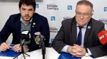 Mejorar la seguridad. Chiarella y Lagna firmaron un acuerdo para que la policía pueda retener y secuestrar motovehículos. Gentileza: prensa Gobierno de Santa Fe.