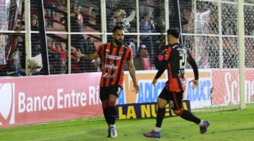 Patronato supo defenderse y rescatar un punto clave para su lucha. Foto: Prensa Patronato
