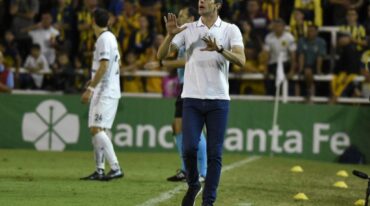 El DT deberá mirar para adentro y evaluar lo hecho en su gestión. Archivo/Marcelo Manera.