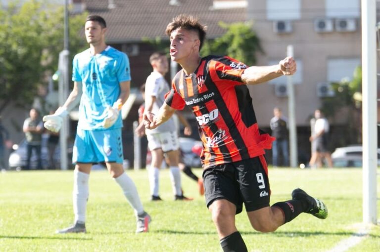 Joaquín Barolín fue el goleador de la Reserva de Patronato en la primera parte del 2022 y quiere mucho más.