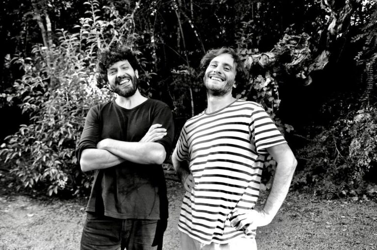 El dúo musical se presentará este jueves 7 de julio en Paraná. FOTO: Gentileza Joahanna Bock