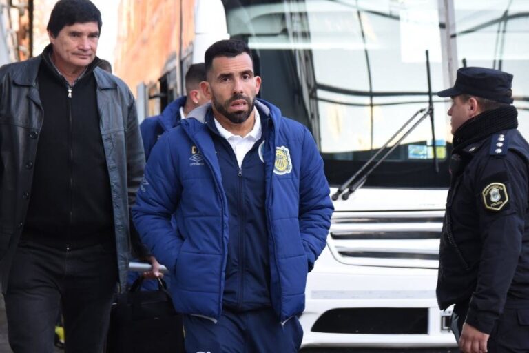 Tevez y Central en su laberinto. Gentileza.