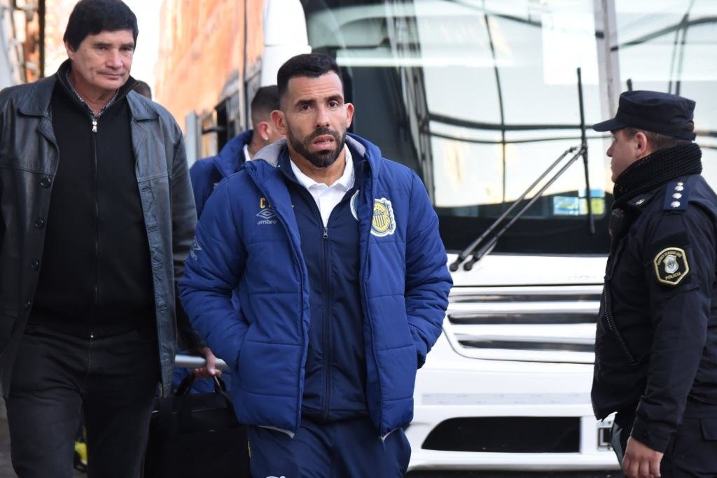 Tevez y Central en su laberinto. Gentileza.