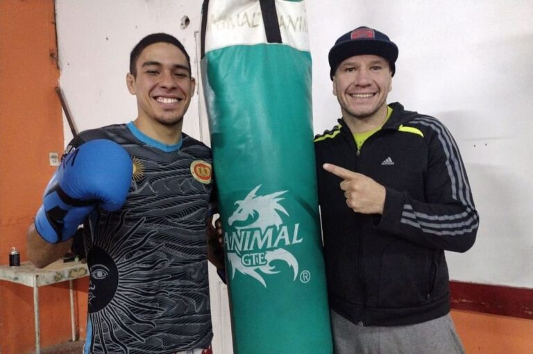 Francisco Solá se está preparando para su regreso al boxeo