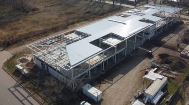 La construcción de la escuela secundaria de Roldán prevé aprovechar los recursos naturales y la energía renovable. Gobierno de la Provincia
