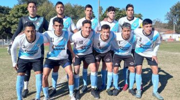 Formación ante Atlético Neuquén Club.