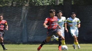 Bartolomé Velásquez probará suerte en España.