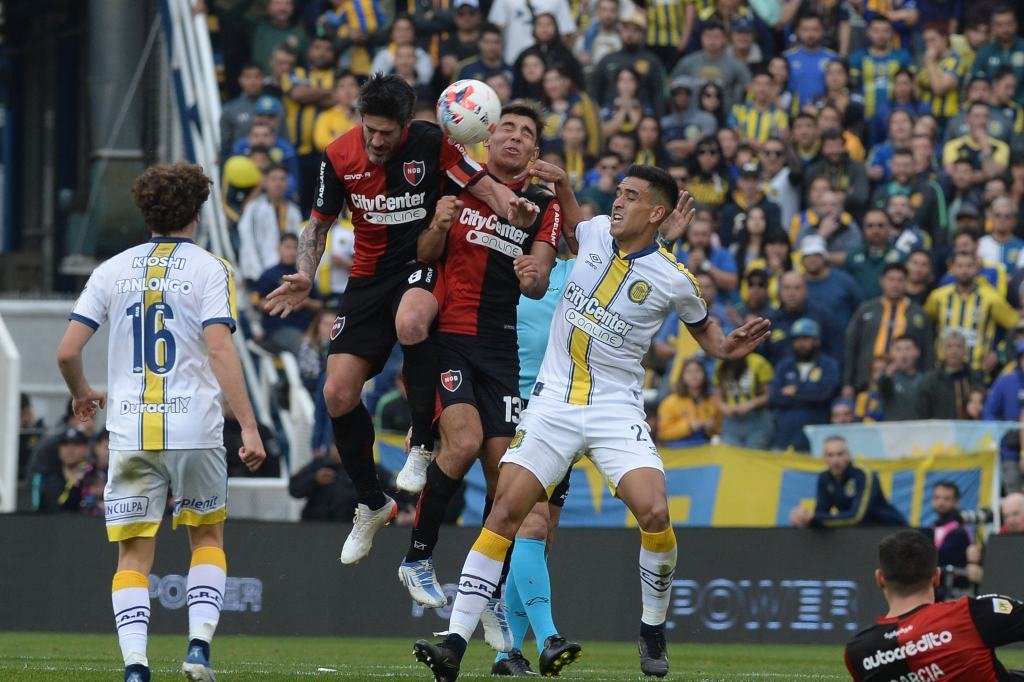 Newell's no puede darse el lujo de seguir atado a lo que pasó el jueves. Si quiere mezclarse con los de arriba y soñar con alguna copa para 2023 debe dar vuelta la página y hacerse fuerte en su casa