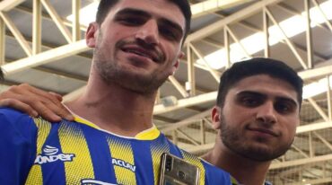 Julián López y Matías Corzo aseguraron su fichaje en Paracao. Serán piezas clave en la nueva conformación del plantel.