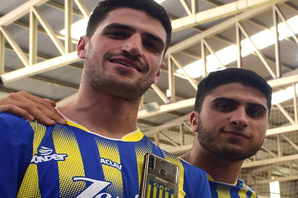 Julián López y Matías Corzo aseguraron su fichaje en Paracao. Serán piezas clave en la nueva conformación del plantel.