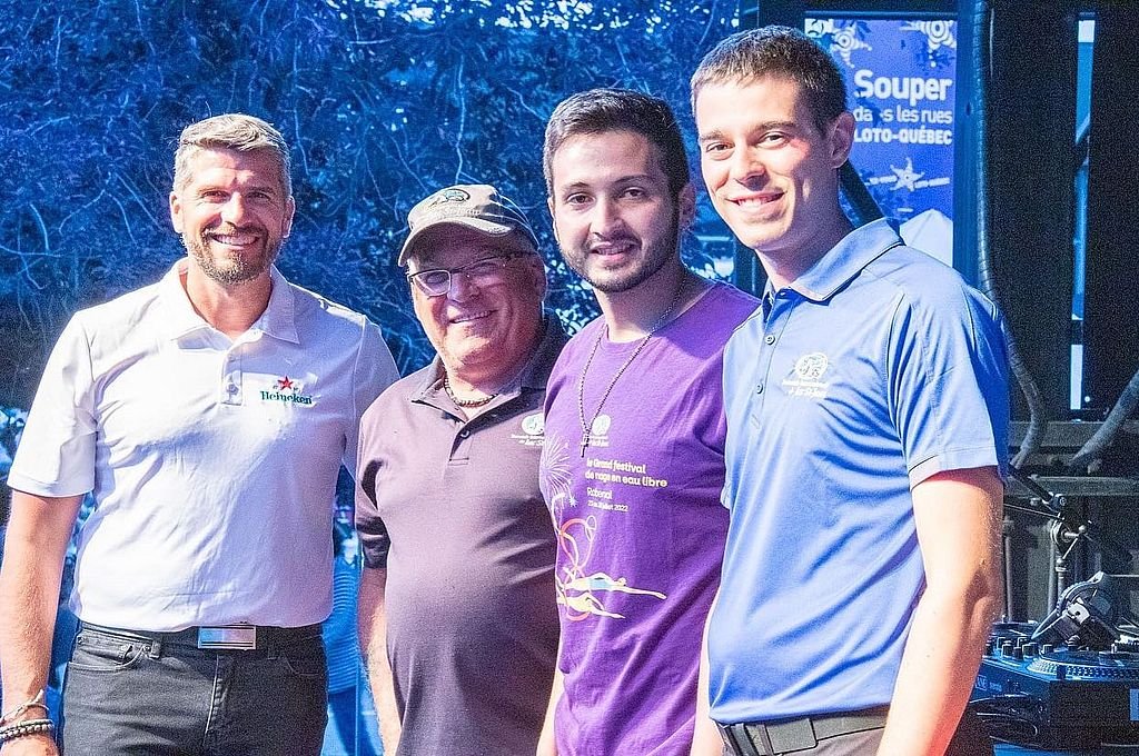 El paranaense Boviez fue presentado en la víspera a la trascendental prueba canadiense. De púrpura