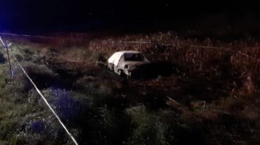 El vehículo fue hallado en llamas