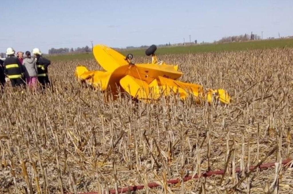 Un joven de 32 años falleció este martes luego de estrellarse con su avioneta en un campo de la localidad de Chañar Ladeado. Gentileza.