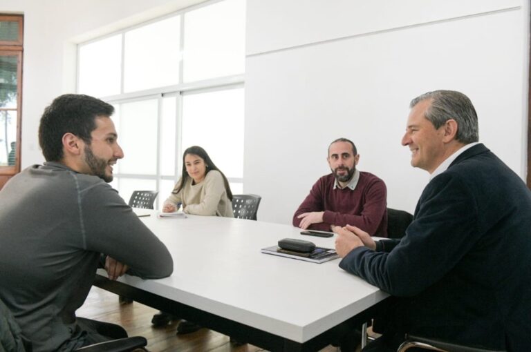 'Se dio una reunión muy positiva y me fui realmente muy conforme. El Municipio se comprometió a ayudarme para poder estar en Italia'
