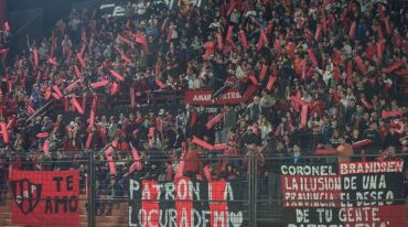 Se viene otra fiesta en las tribunas del Grella.