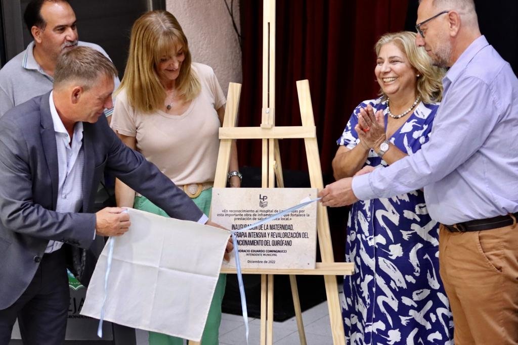 Los ministros Corach y Martorano estuvieron en la presentación. Gentileza: prensa Gobierno de Santa Fe.