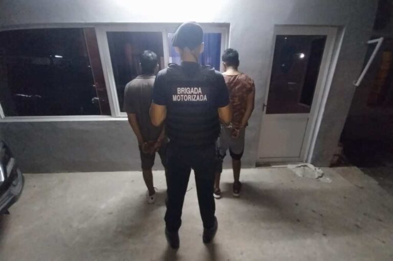 A los sujetos detenidos se les abrió una causa por tenencia de drogas. Gentileza.