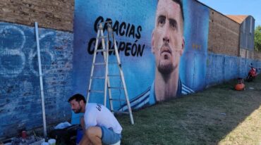 El mural de Armani estaría finalizado en los próximos días. Gentileza.