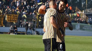 Esperando por Enzo Díaz