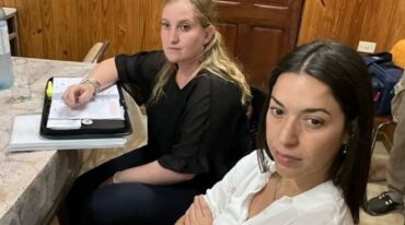 La diputada Victoria Tejeda (izquierda) estuvo en Gálvez. Gentileza.