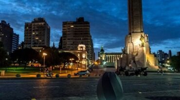 Las obras en el inmueble más emblemático de Rosario siguen frenadas. Archivo.