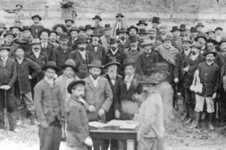 Empadronamiento en la ciudad. Gentileza: Archivo Histórico Municipal.