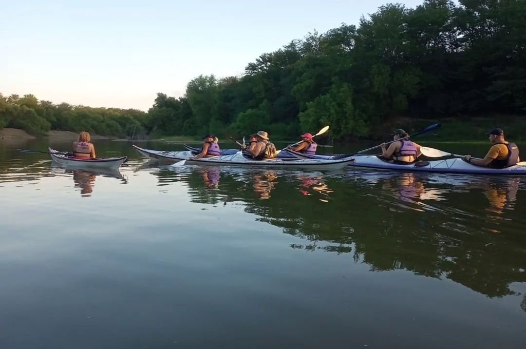 Se pueden realizar paseos en kayaks