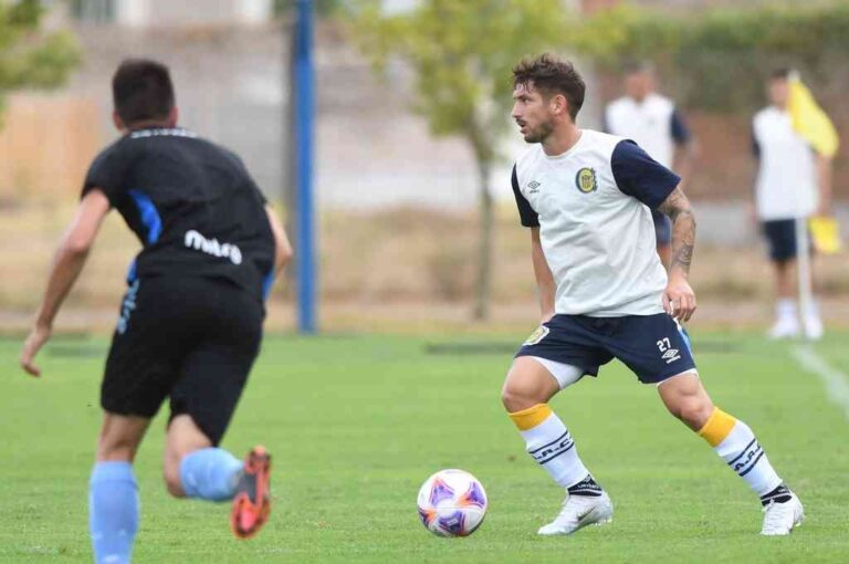 En la mitad de la cancha