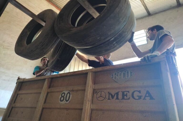 Durante 2022 se enviaron 45 mil kilos de neumáticos fuera de uso.